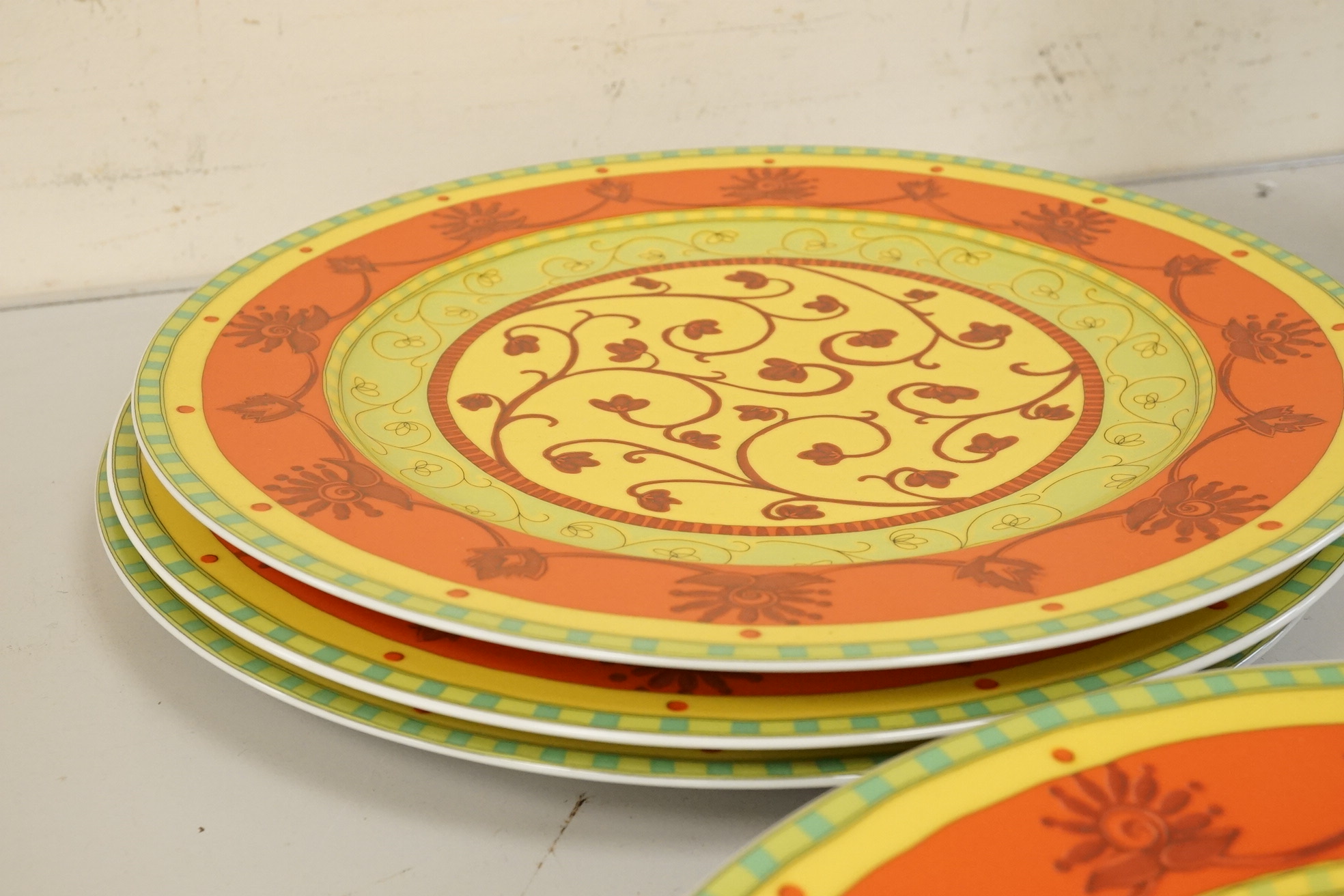 A set of six Rosenthal Studio Line Bokhara dinner plates, 31cm
